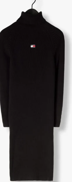 zwarte tommy jeans midi jurk tjw mockneck badge sweater dress