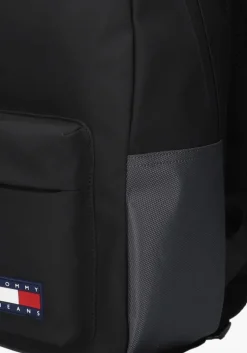 zwarte tommy jeans rugtas tjm daily dome