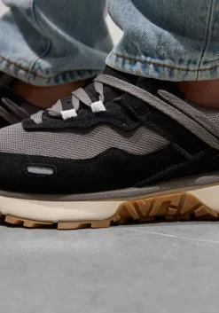 zwarte ugg sneakers m retrofi low