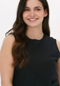 zwarte ugg t-shirt w soni muscle tank