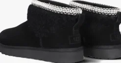 zwarte ugg vachtlaarzen classic ultra mini maxi curly