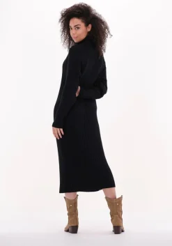 zwarte y.a.s. midi jurk yasmavi knit midi rollneck dress